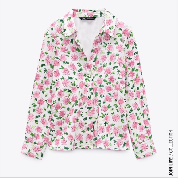 Zara Tops - Zara RARE Floral blouse large NWT